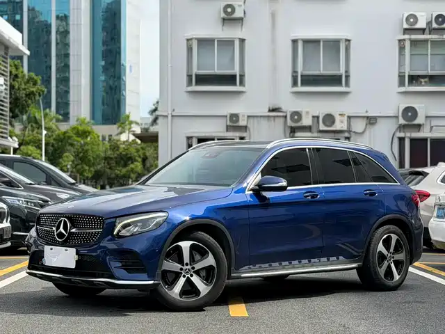 Mercedes-Benz GLC — фото 1
