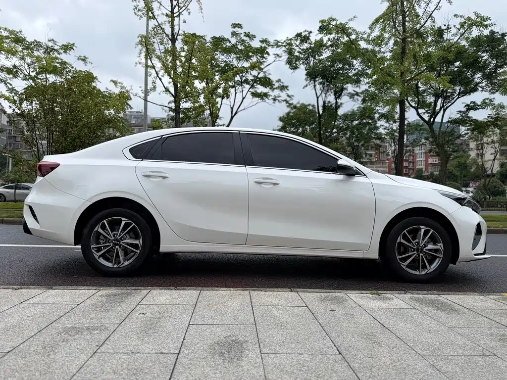 Kia K3 — миниатюра 8