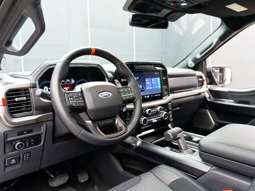 Ford F-150 Raptor — миниатюра 10