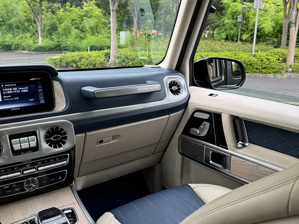 Mercedes-Benz G-Class — миниатюра 13