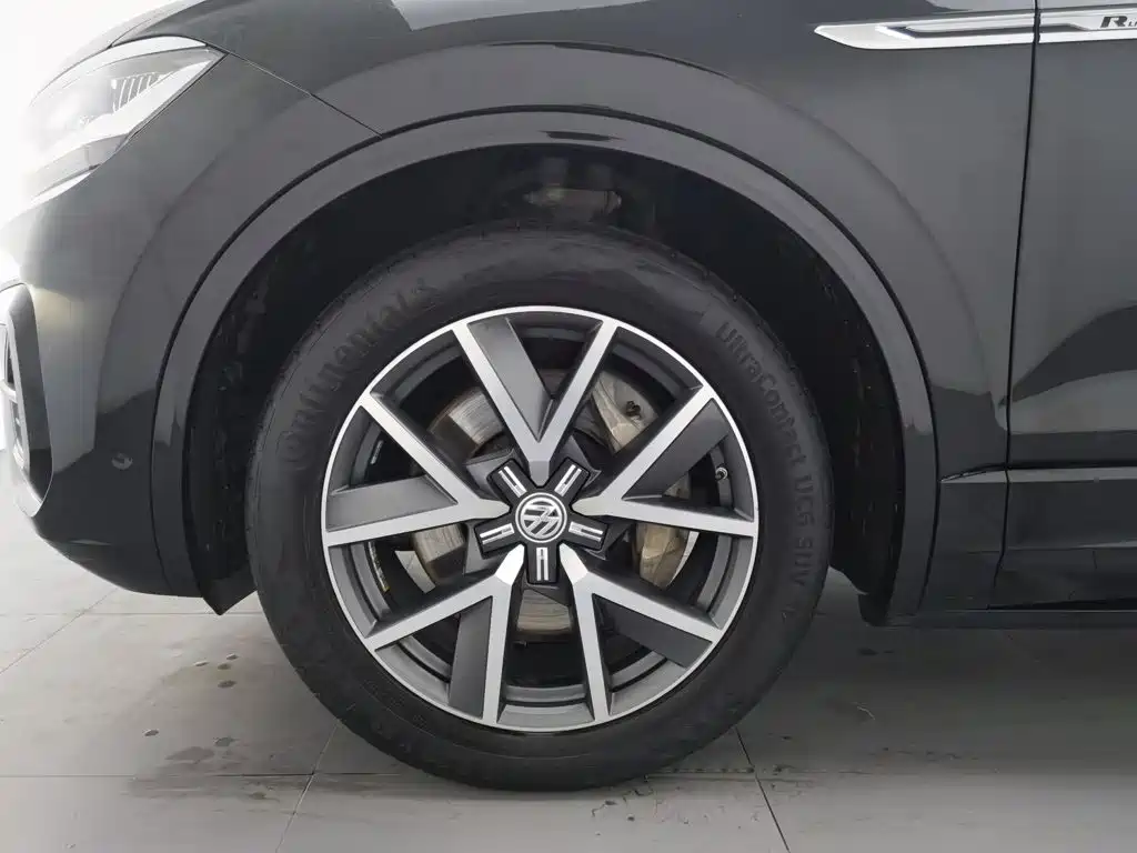 Volkswagen Touareg — миниатюра 17