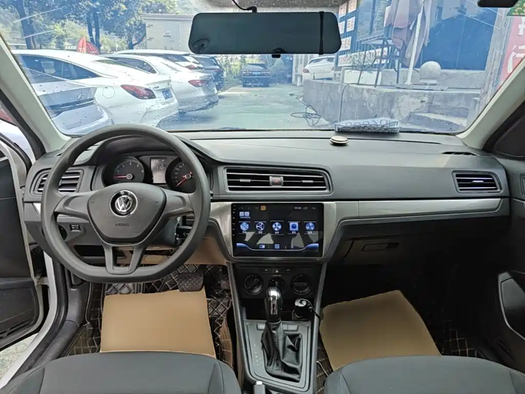 Volkswagen Lavida — миниатюра 10