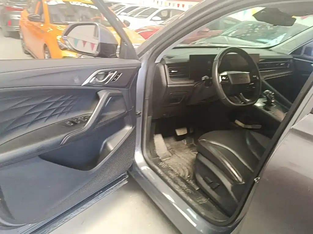 Roewe RX5 — миниатюра 16