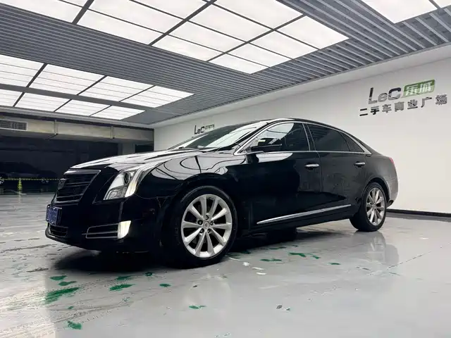 Cadillac XTS