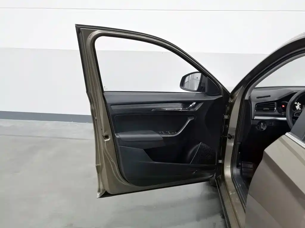 Skoda Kamiq — миниатюра 8