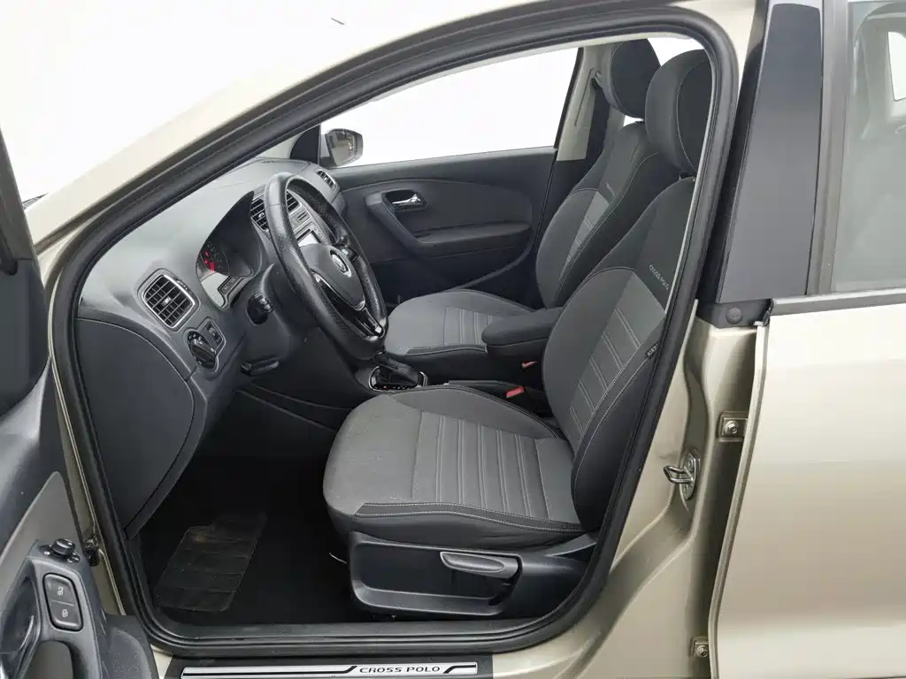 Volkswagen Polo — миниатюра 10