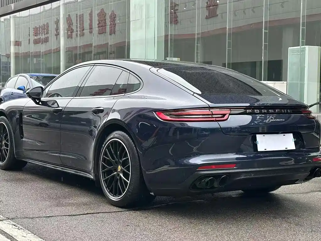 Porsche Panamera — миниатюра 9