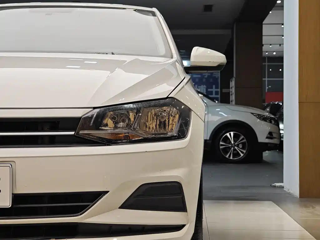 Volkswagen Polo 2023 Plus 1.5L AT