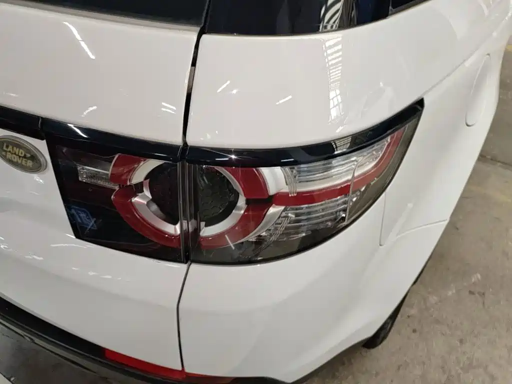 Land Rover Discovery Sport — миниатюра 8