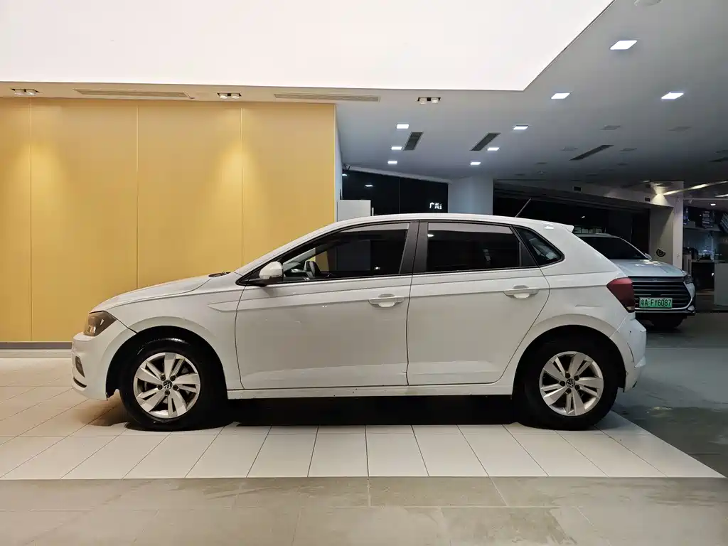 Volkswagen Polo 2023 Plus 1.5L AT