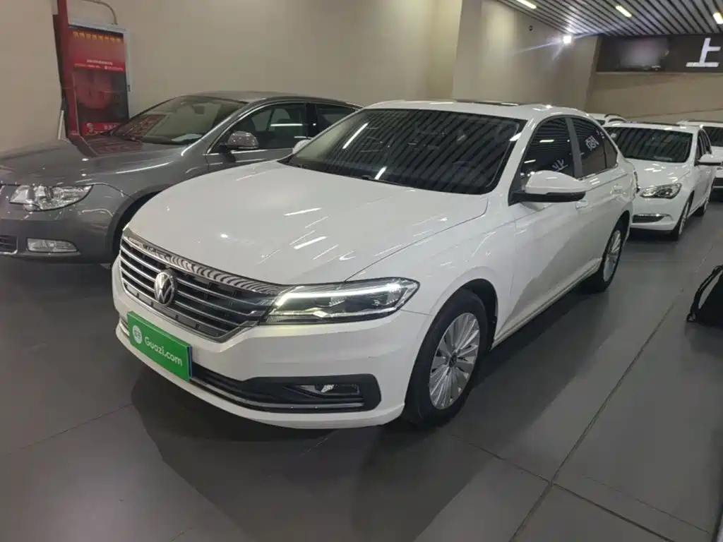 Volkswagen Lavida — миниатюра 2