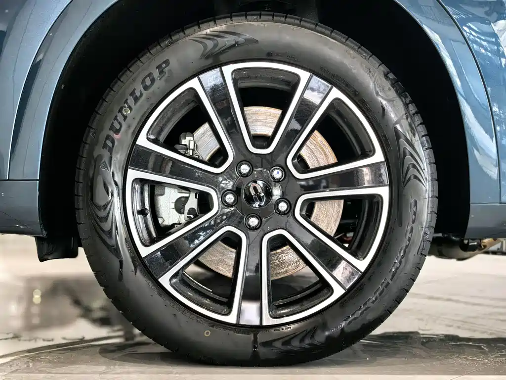 AITO ASK THE WORLD M7