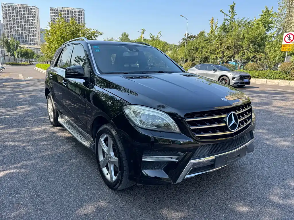 Mercedes-Benz M-Class — миниатюра 3