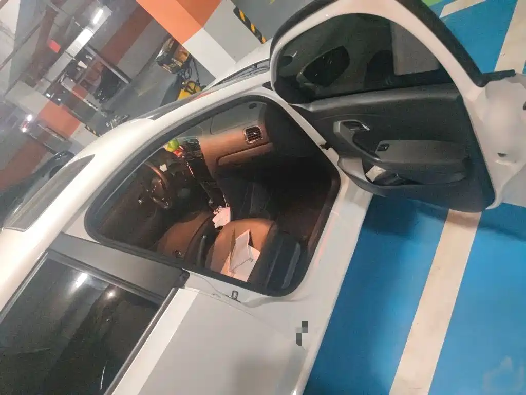 Volkswagen Polo — миниатюра 16