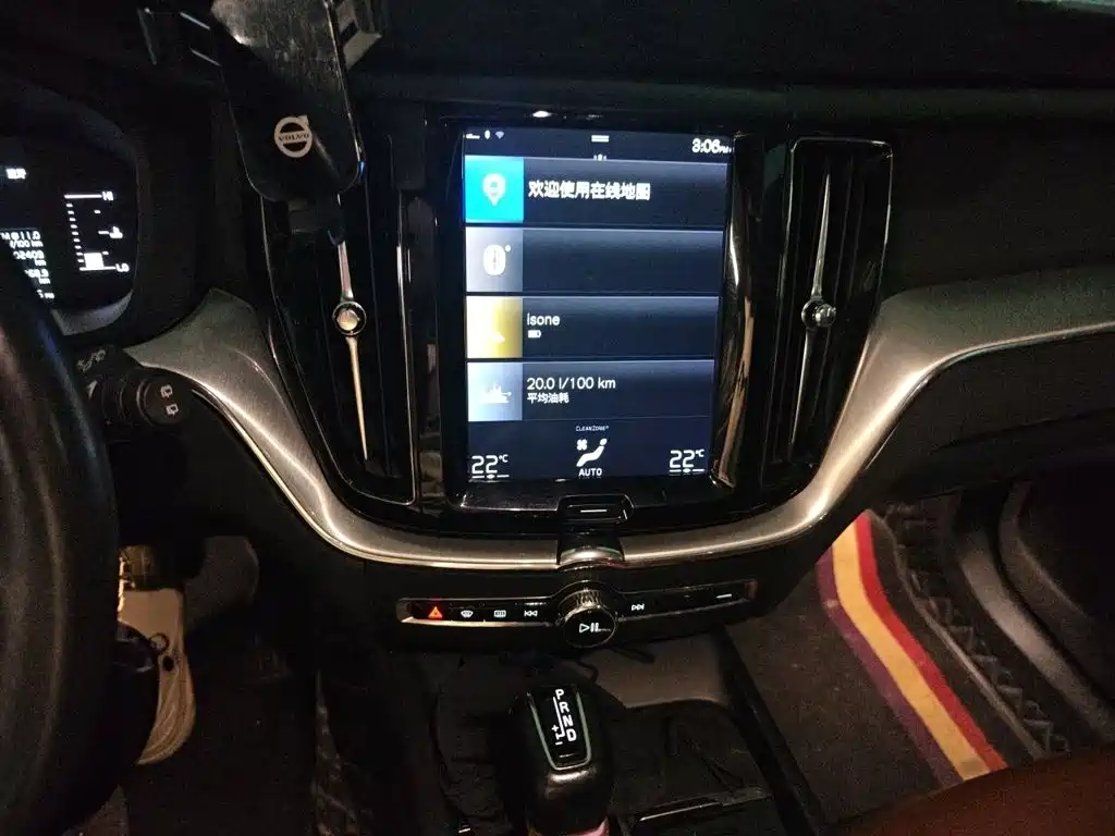 Volvo XC60 — миниатюра 6