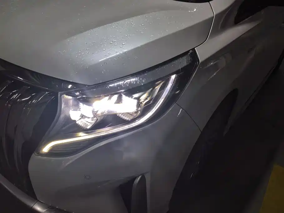 GAC Motor Trumpchi M8 — миниатюра 5