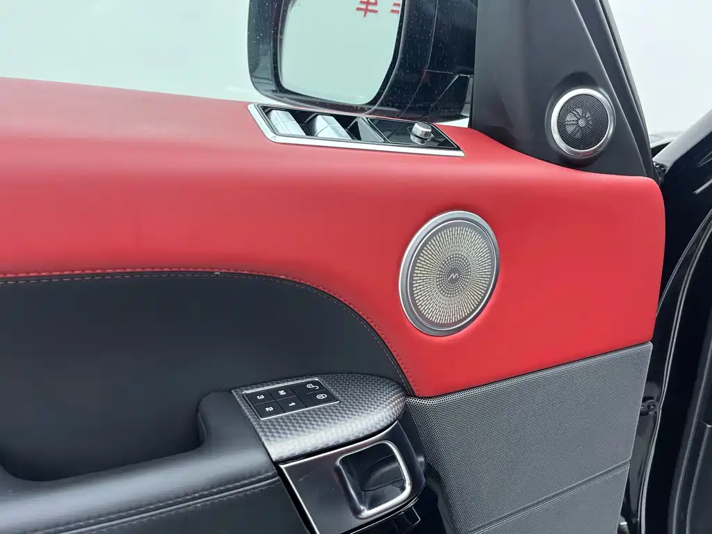 Land Rover Sport — миниатюра 11