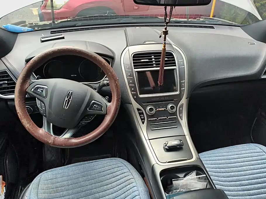 Lincoln MKX — миниатюра 12