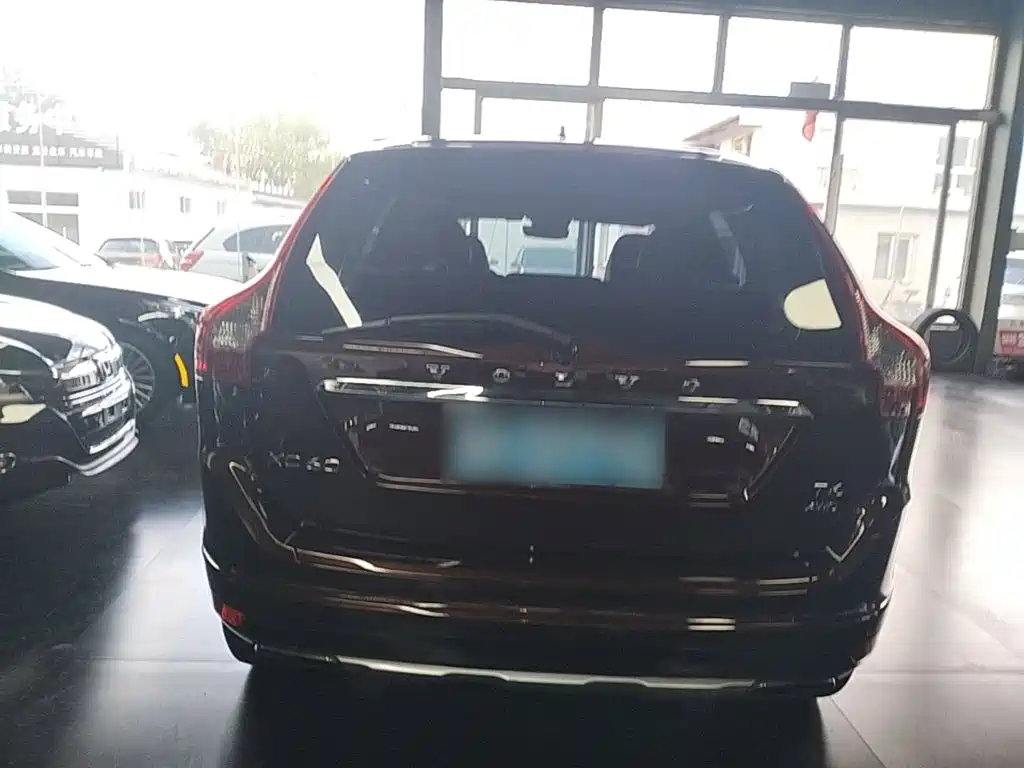 Volvo XC60 (Import) — миниатюра 6