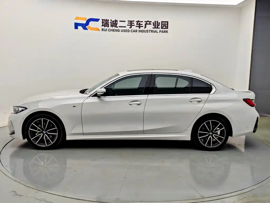 BMW 3 Series — миниатюра 3