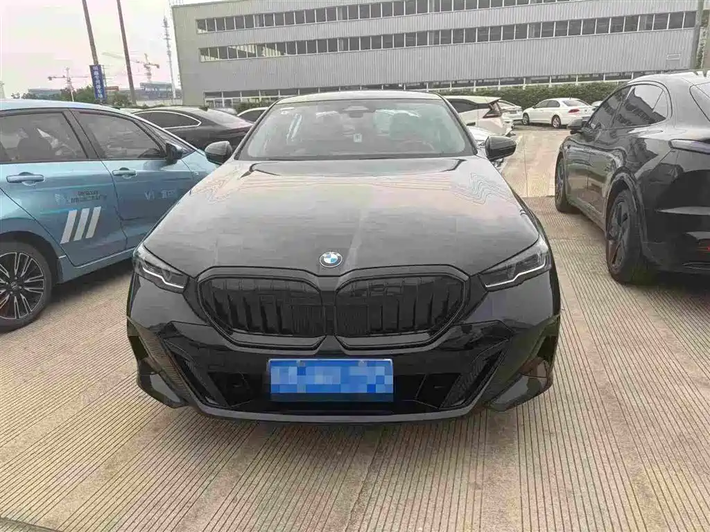 BMW 5 Series 5 2026 525Li M Sport