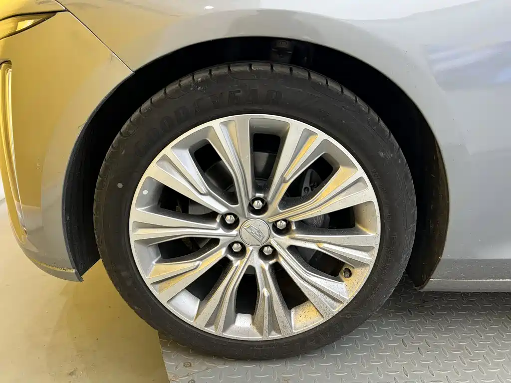 Cadillac CT6 — миниатюра 9