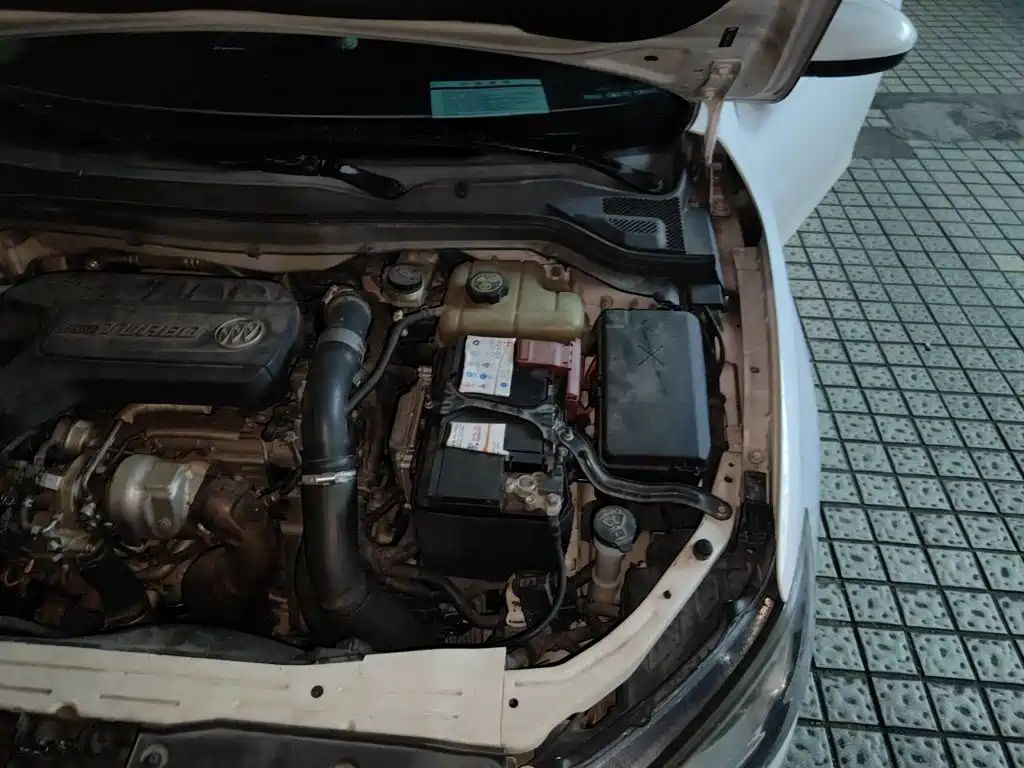 Buick Excelle — миниатюра 17