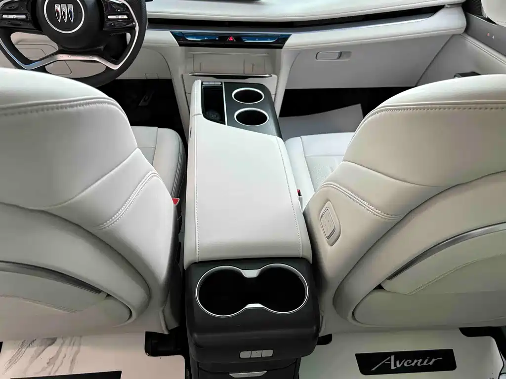 Buick GL8 Hybrid — миниатюра 12