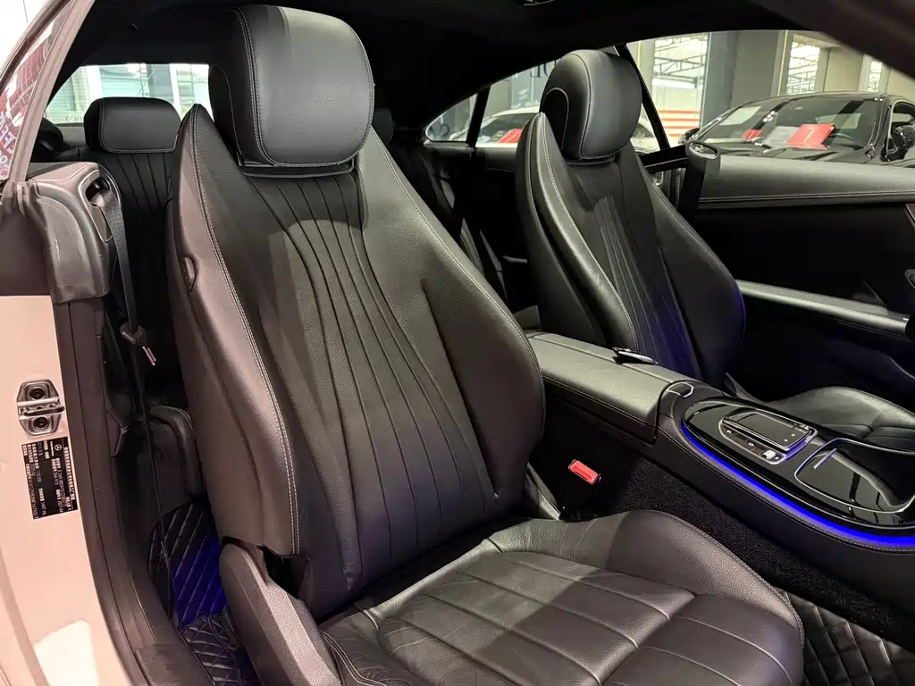 Mercedes-Benz E-Class (Import) — миниатюра 11