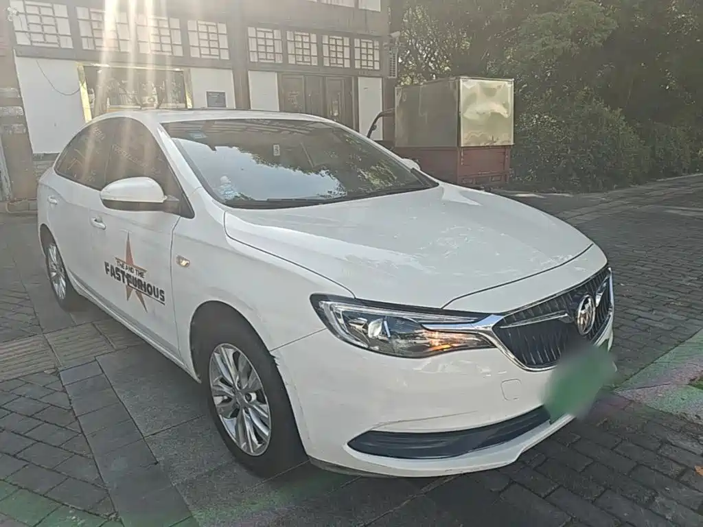 Buick Excelle — миниатюра 4