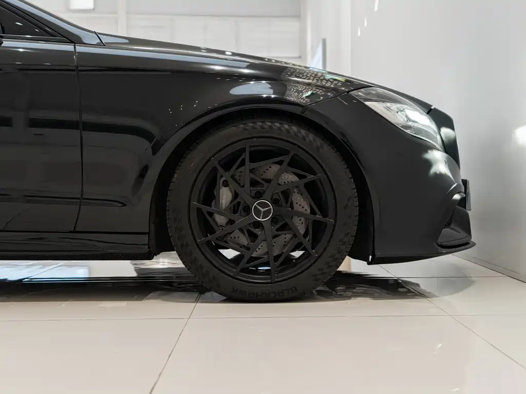 Mercedes-Benz CLS 2015 CLS 320
