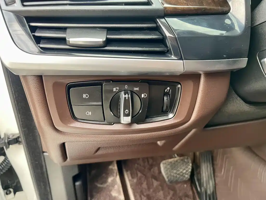BMW X5 2014 xDrive35i Lead