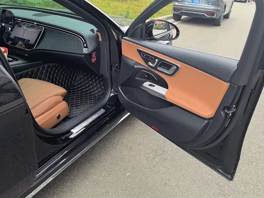 Mercedes-Benz E-Class E 2026 E 260 L