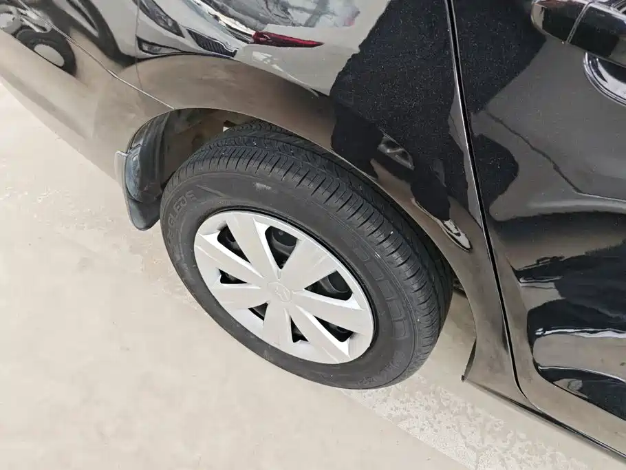 Volkswagen Jetta — миниатюра 6
