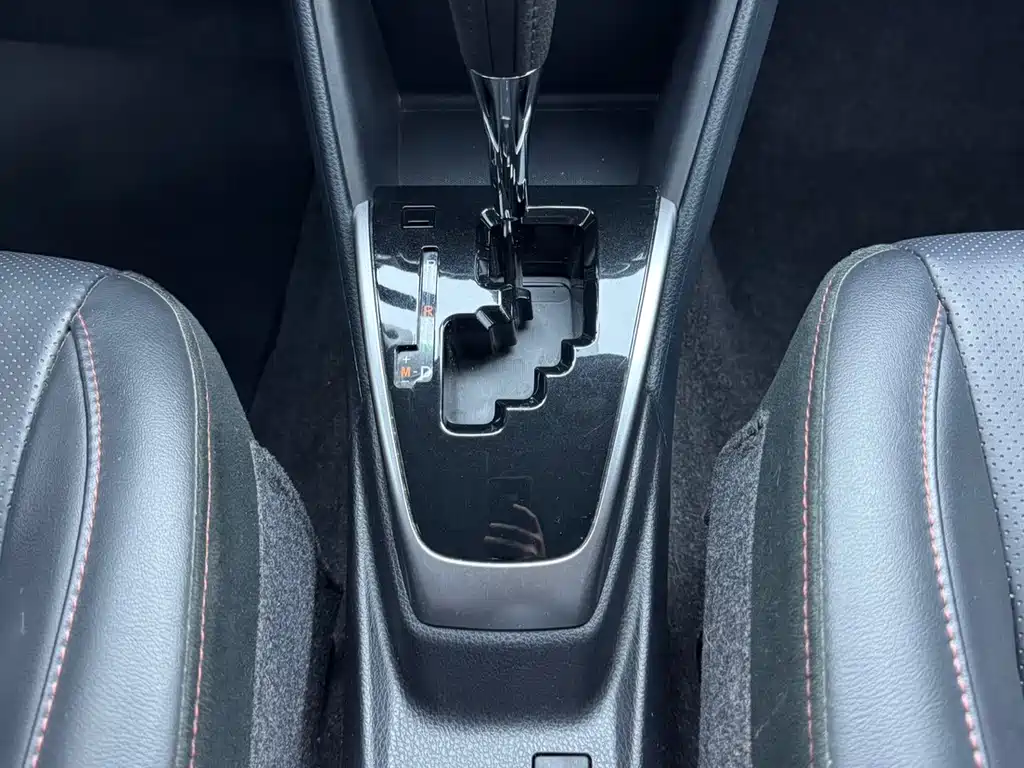 Toyota Yaris L — миниатюра 11