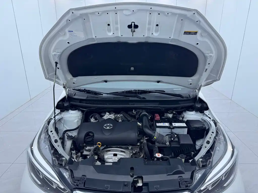 Toyota Yaris L — миниатюра 15