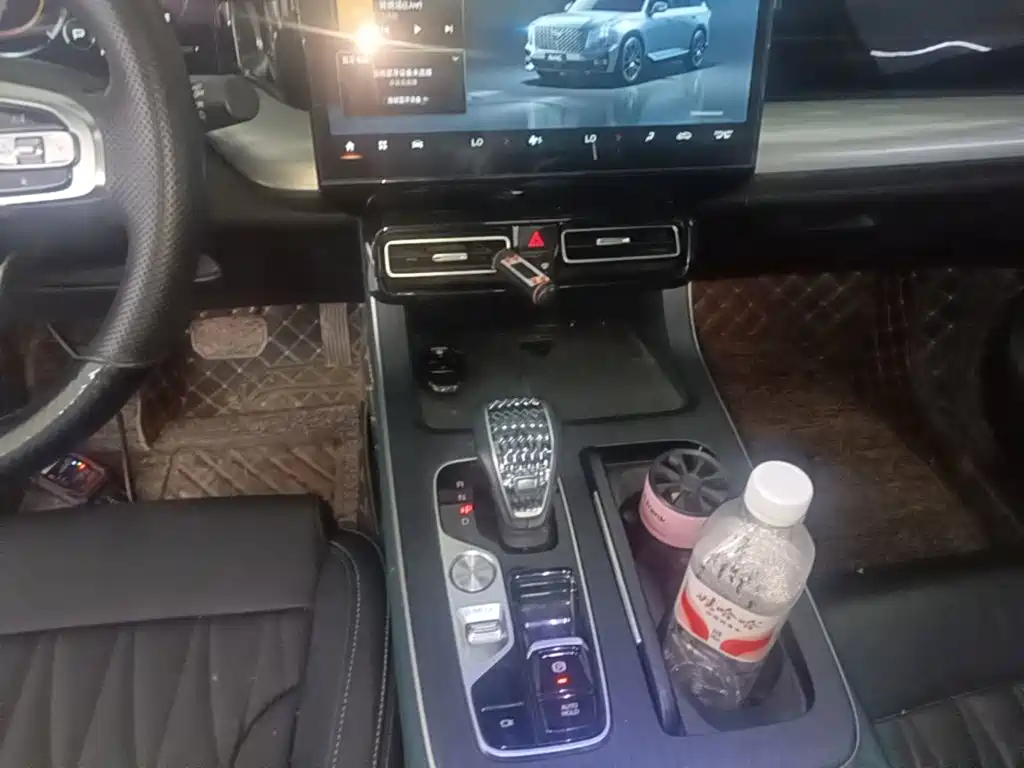 GAC GS8 2022 2.0TGDI Luxury Smart Connect ( мест)