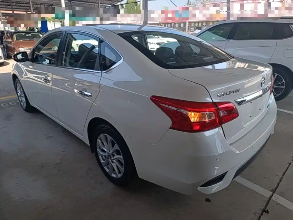 Nissan Sylphy — миниатюра 5