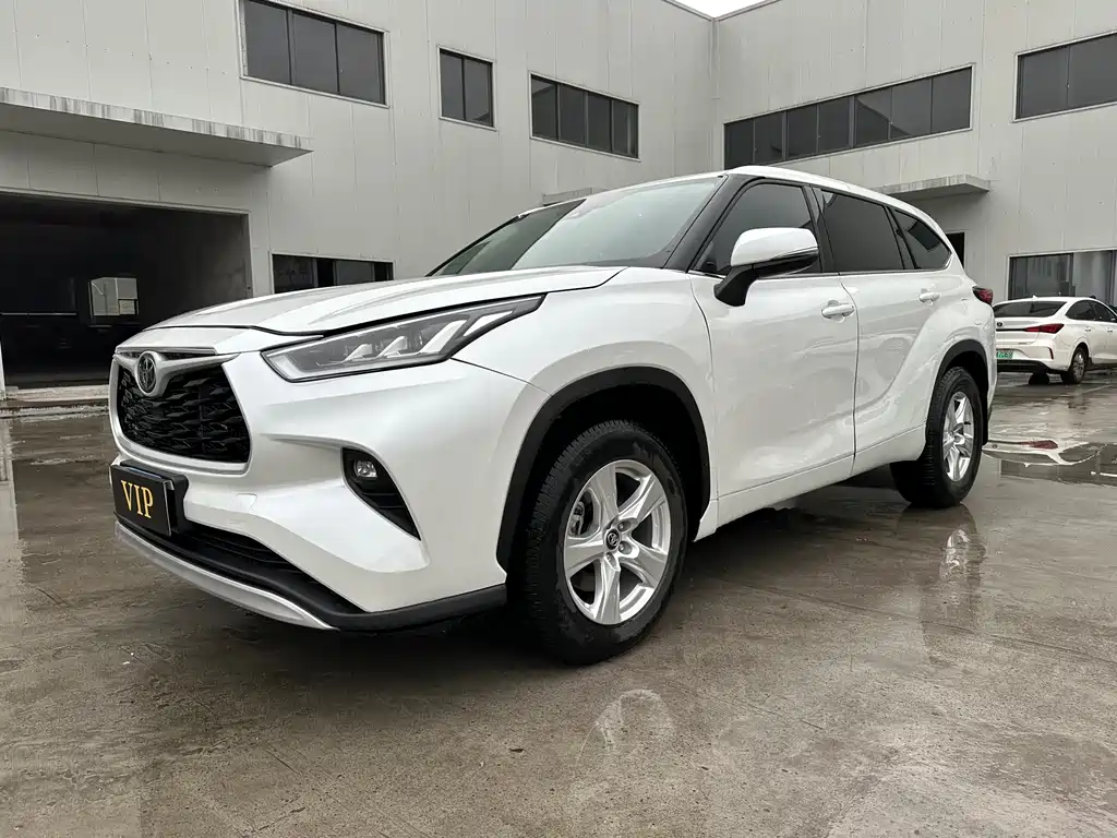 Toyota Highlander 2024