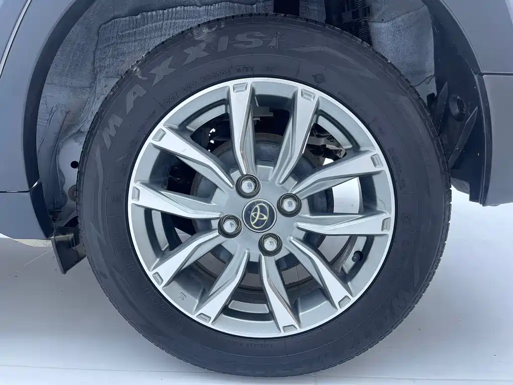 Toyota Yaris L — миниатюра 14