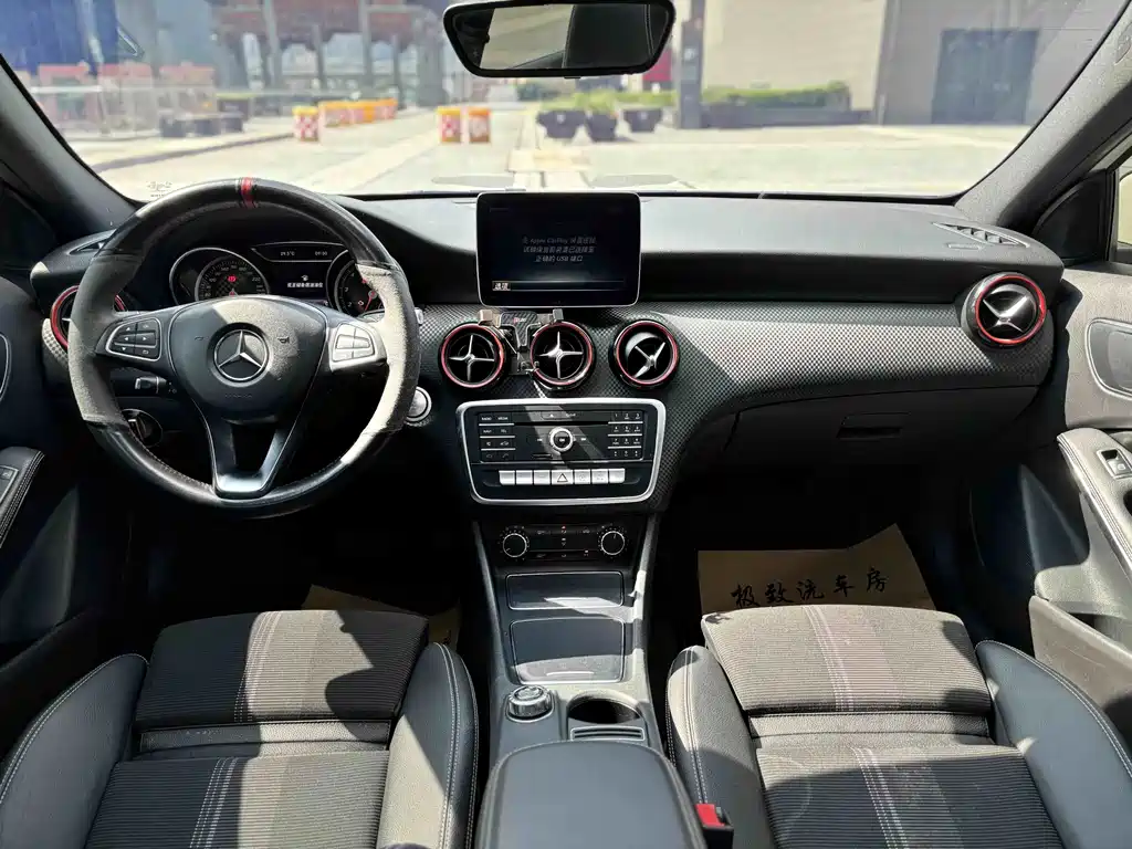 Mercedes-Benz A-Class (Import) — миниатюра 5