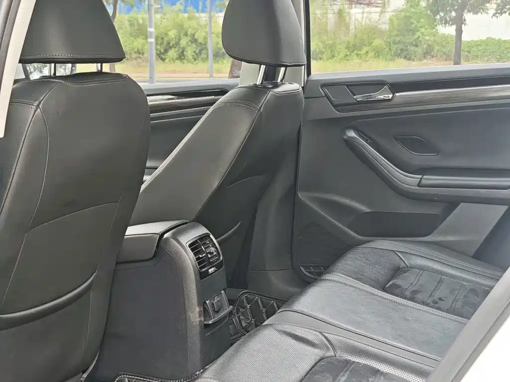 Volkswagen Sagitar — миниатюра 13
