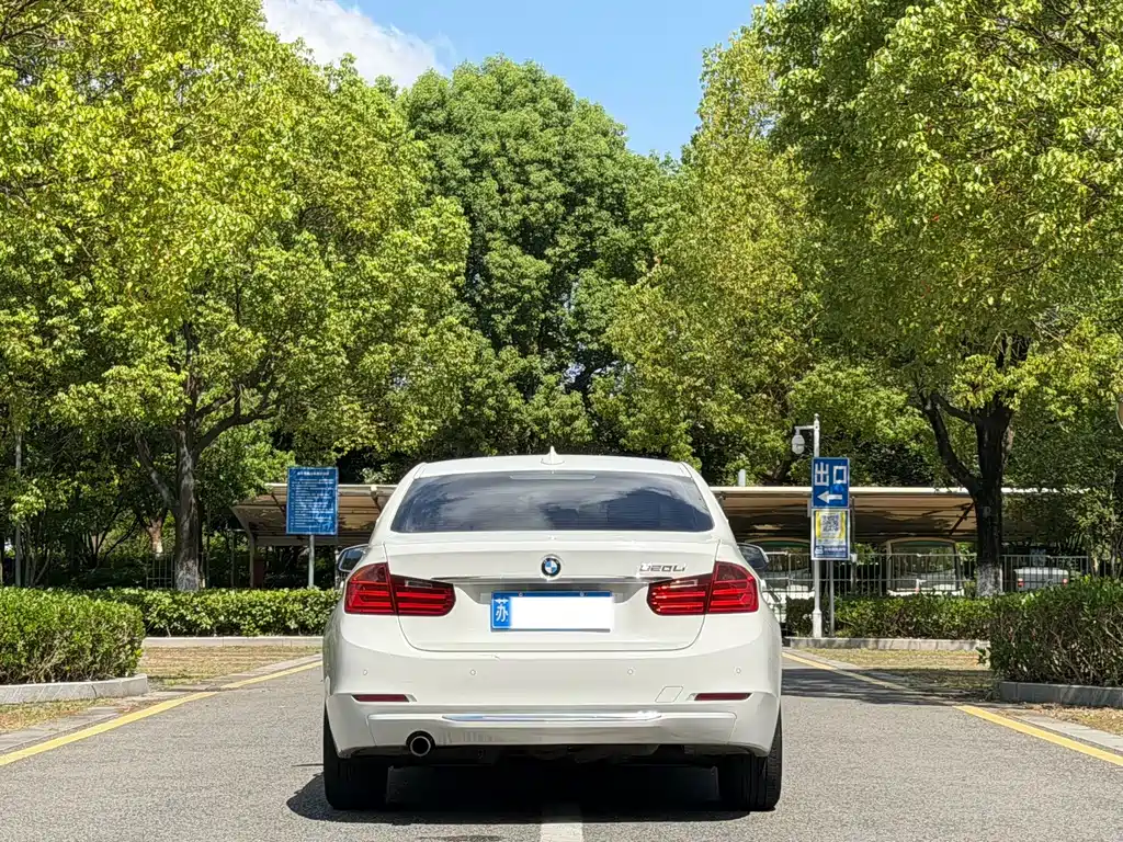 BMW 3 Series — миниатюра 6