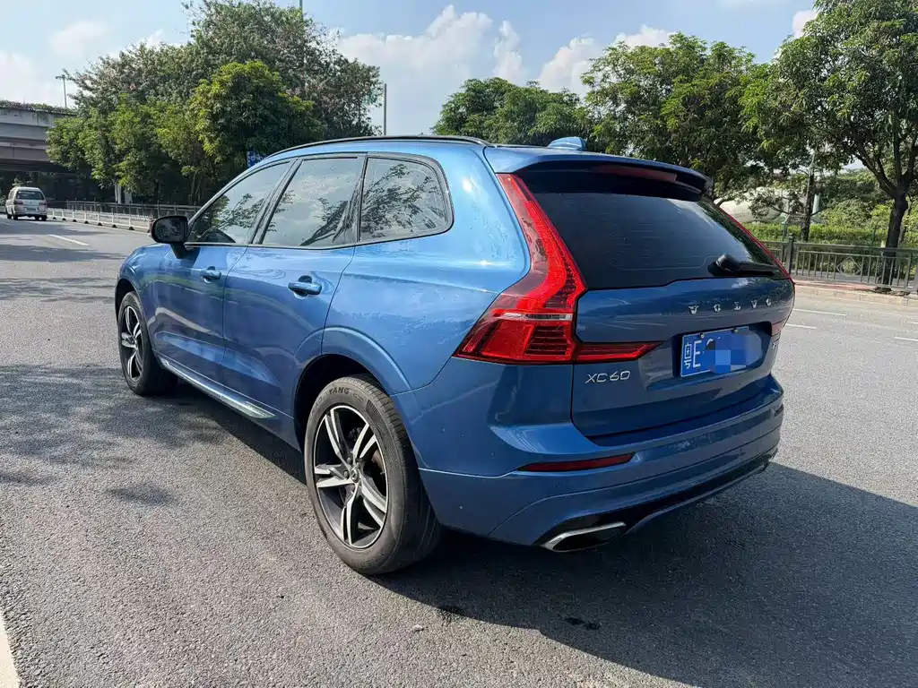 Volvo XC60 — миниатюра 5