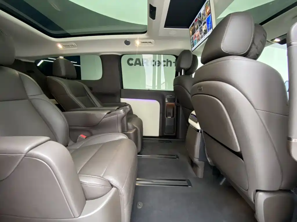 Li Auto Li MEGA — миниатюра 21