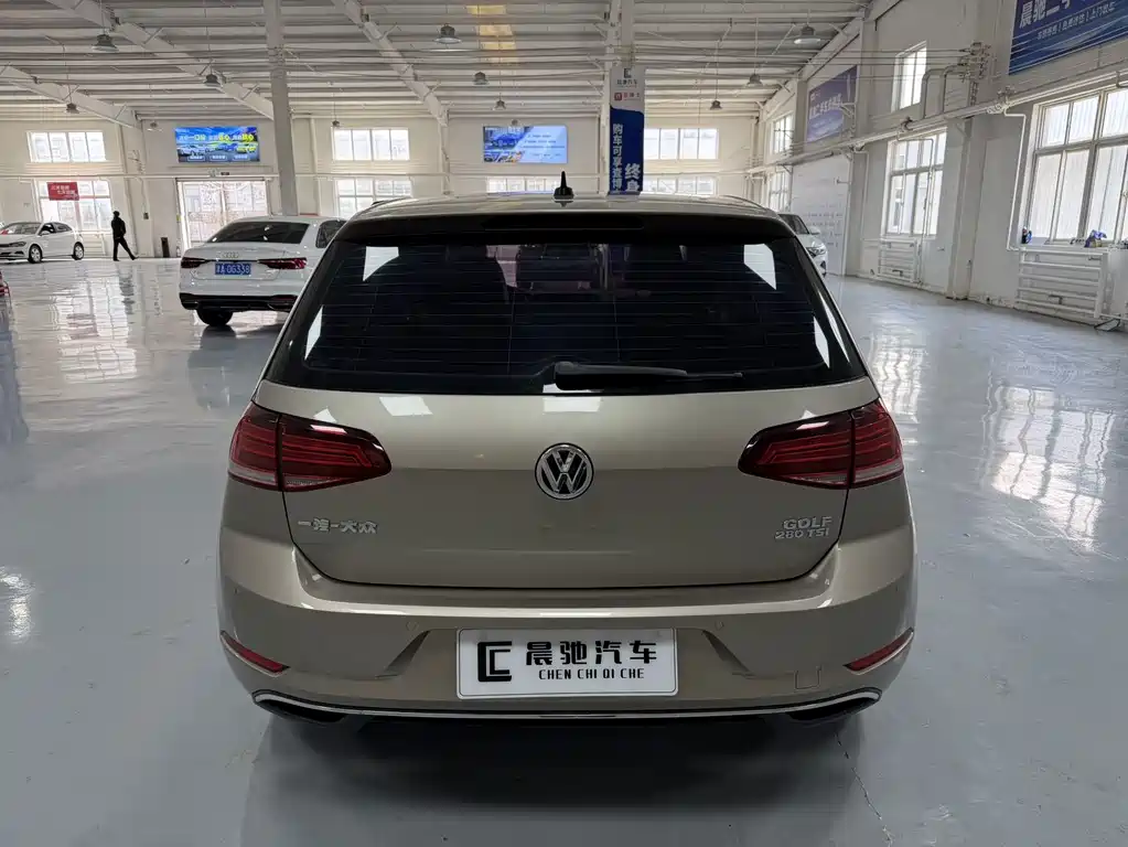 Volkswagen Golf — миниатюра 5