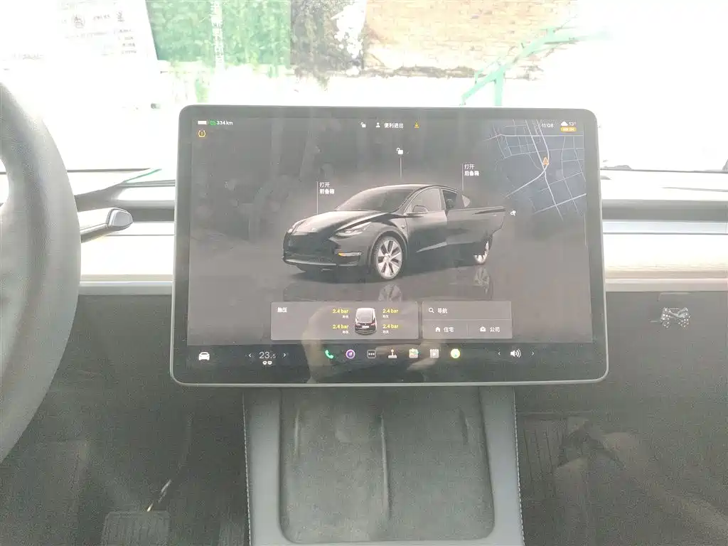 Tesla Model Y - фото 5