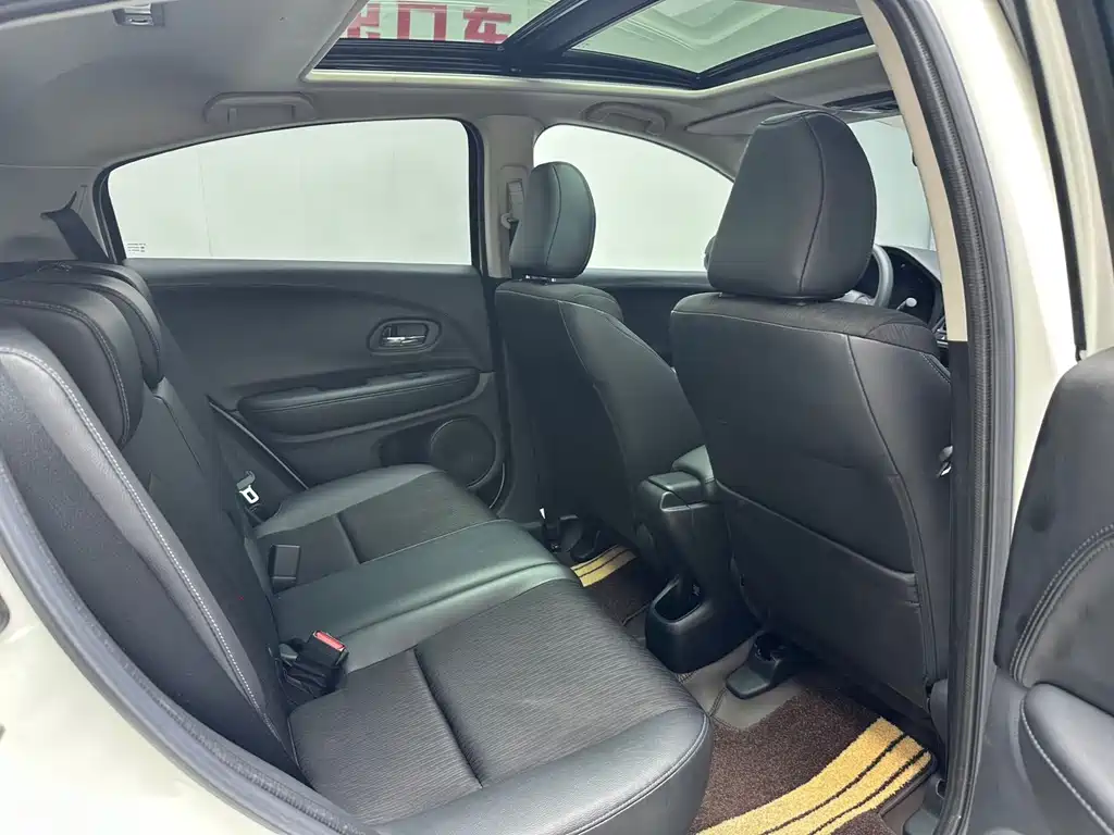 Honda Vezel 1.5L CVT Night Vision · Pioneer Edition, фото 6