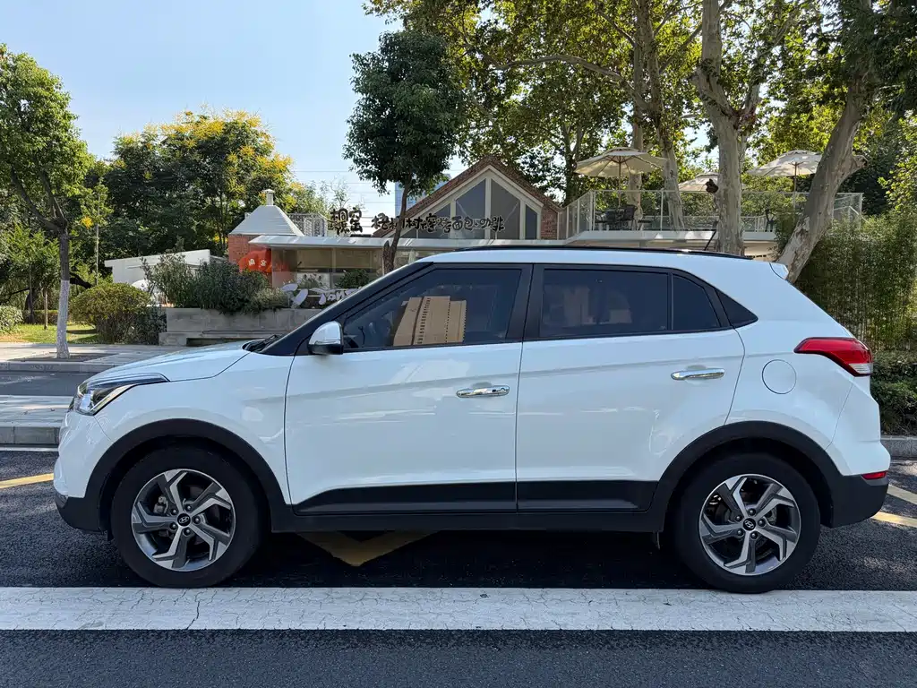 Hyundai ix25 — миниатюра 7