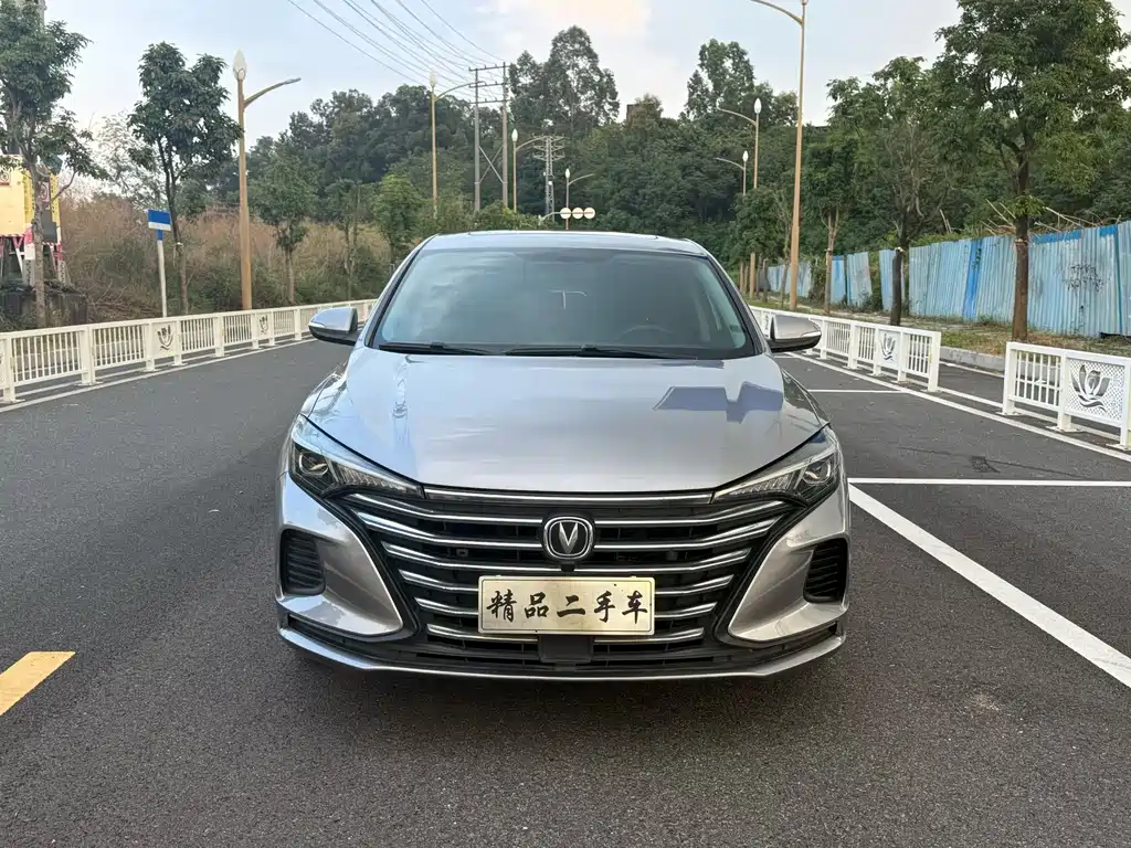 Changan Eado — миниатюра 2